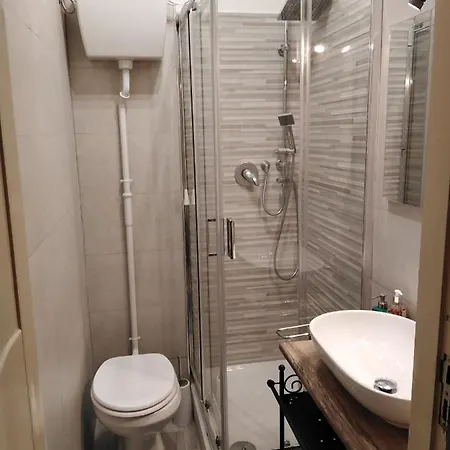 Casa Marea Монделло